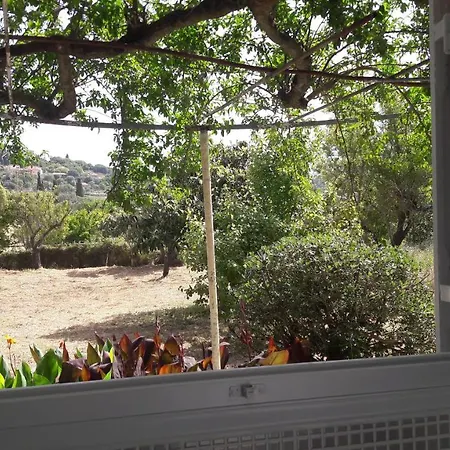 Jerry Lejlighed Svoronata